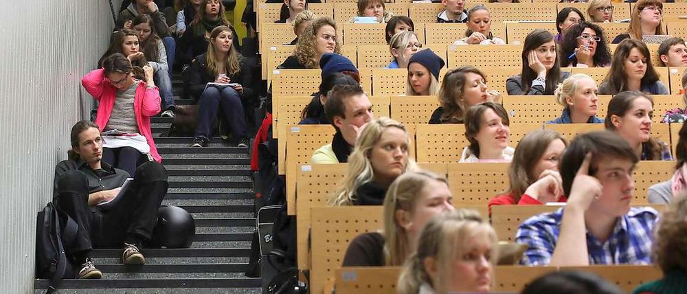Platz da! Noch die gab es so viele Studierende in Berlin wie jetzt. Raumnot ist eine Folge. 