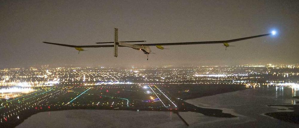Am Ziel. "Solar Impulse" beim Anflug auf New York. 