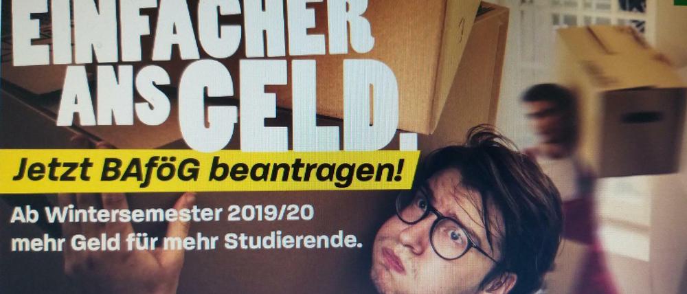 Ein Plakat des Deutschen Studentenwerks mit der Aufschrift: Einfacher ans Geld. Jetzt Bafög beantragen.