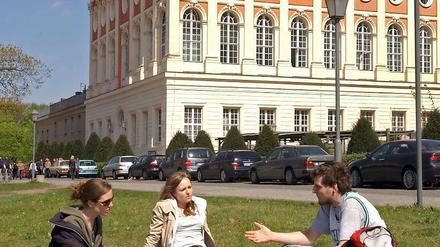 Die Uni Potsdam ist die größte Hochschule Brandenburgs.